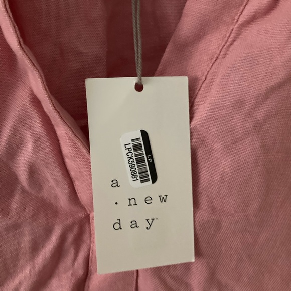 NWTS Ladies Top - Picture 5 of 8